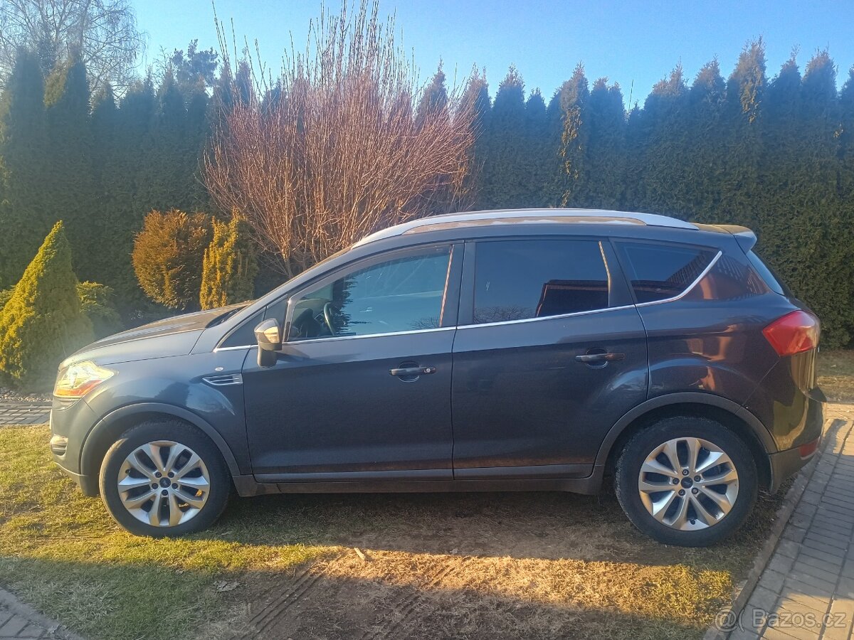 Ford Kuga 4x4 2,0 TDCi 100 kw - 5