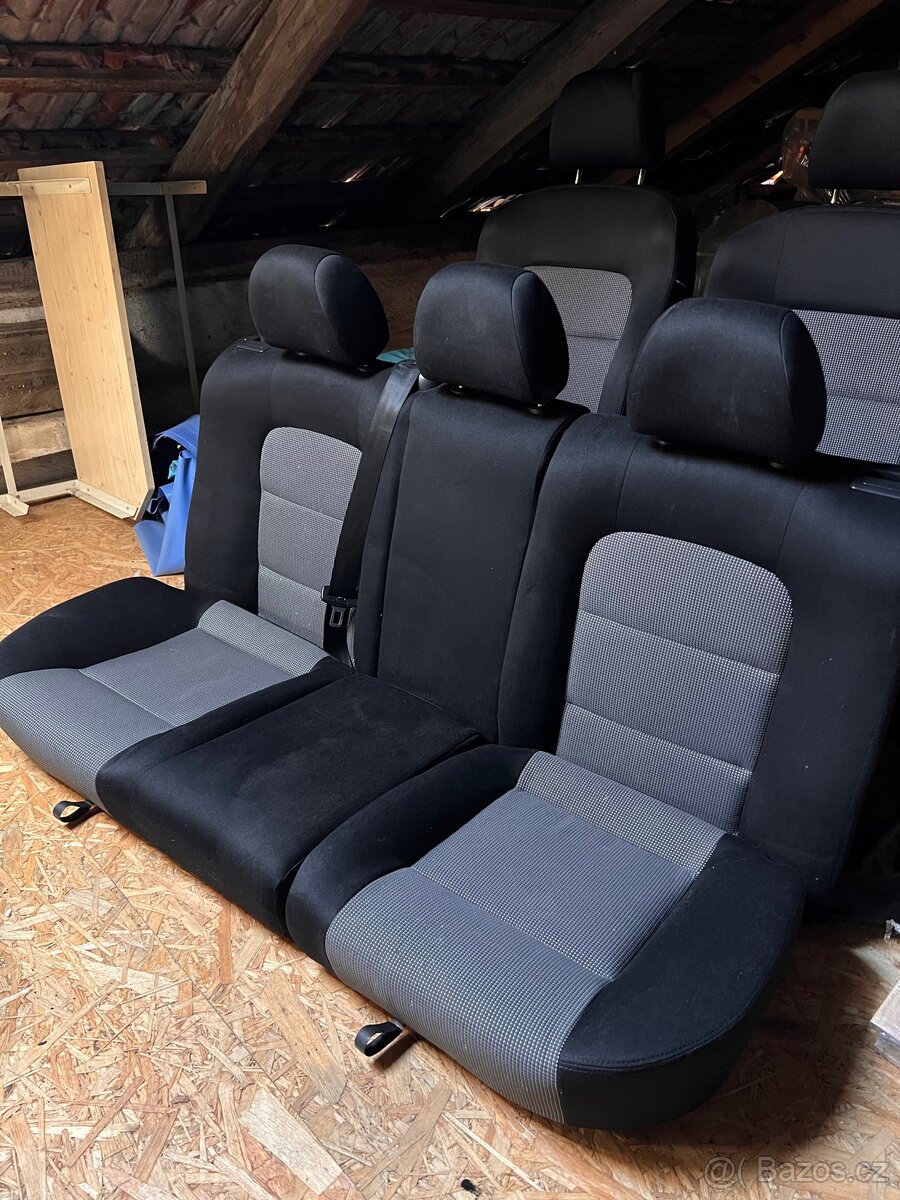 Sedačky Seat Leon - 5