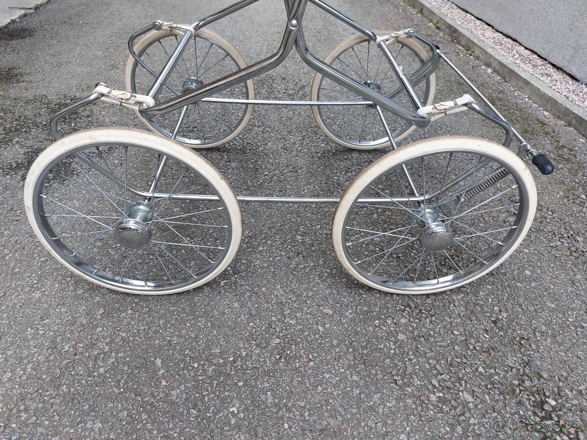 Retro kočárek - 5