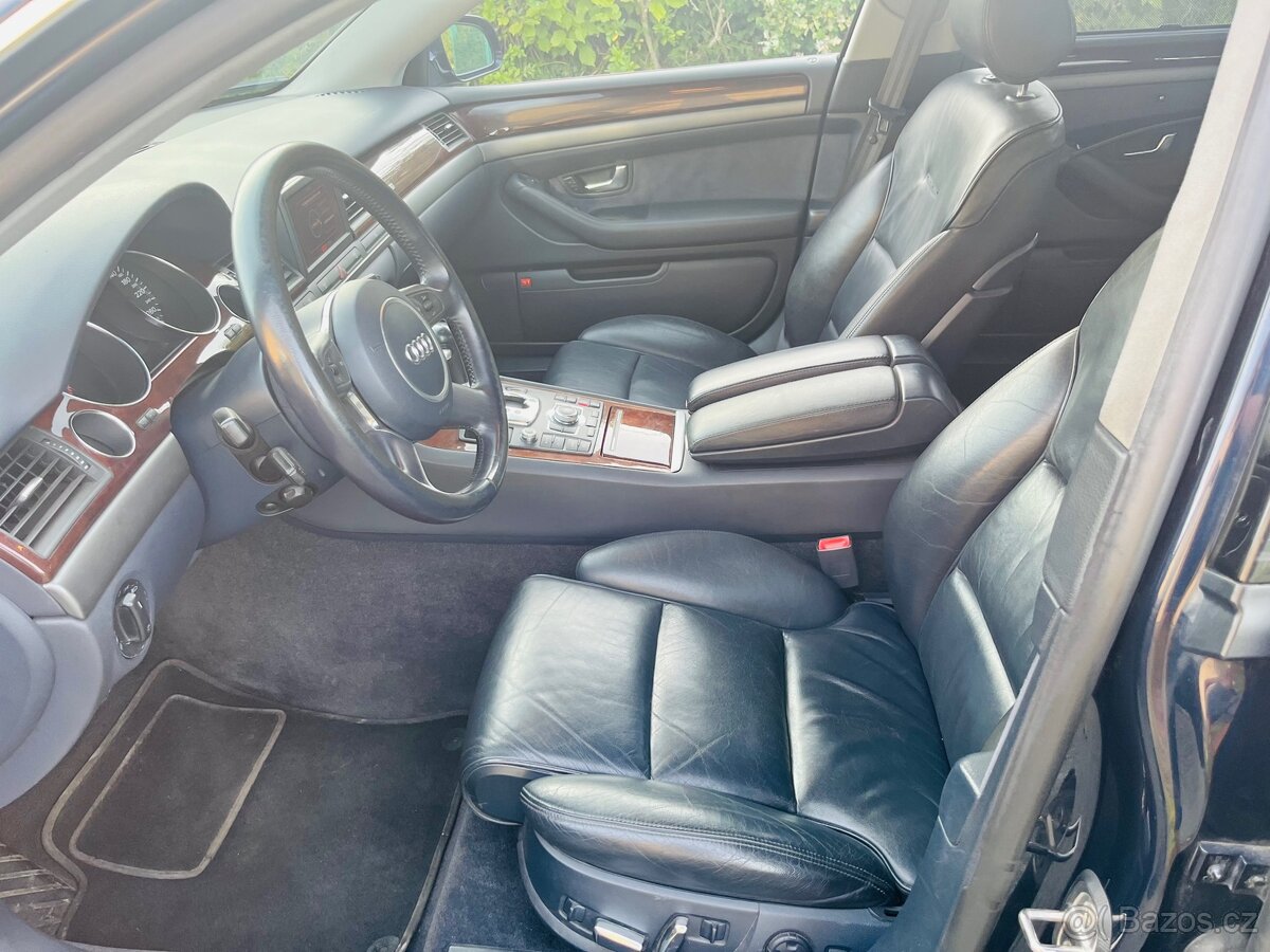 AUDI A8 D3 4.2MPI LONG ČR - 5