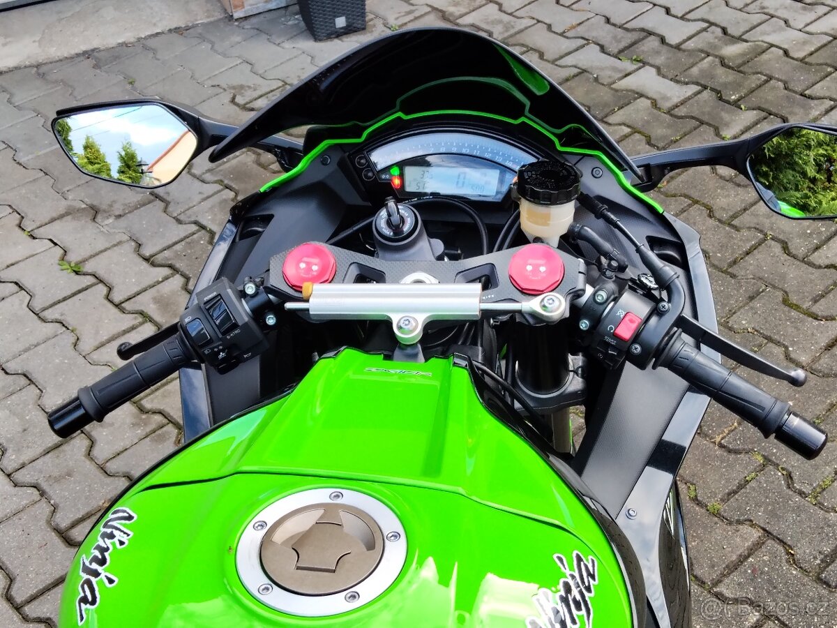 Kawasaki zx10r 2013 - 5