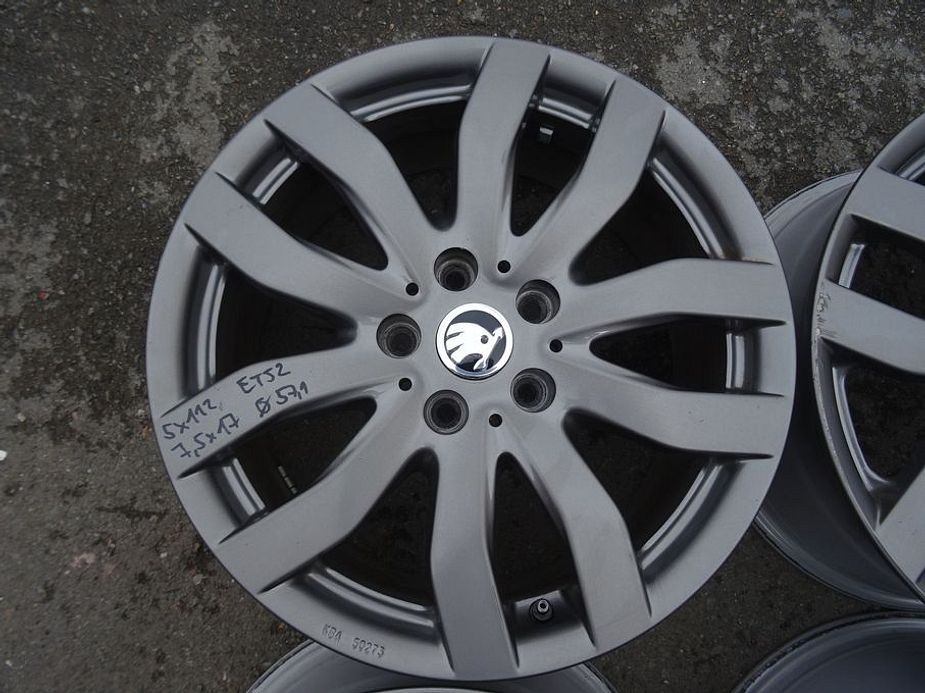 Alu disky na Škoda, 17", 5x112, ET 52, šířka 7,5J - 5