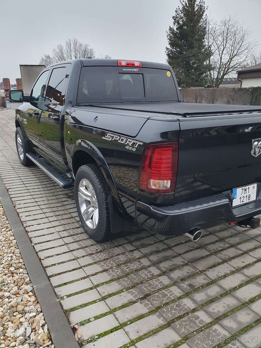 Prodám Dodge ram 5.7 LPG ČR - 5
