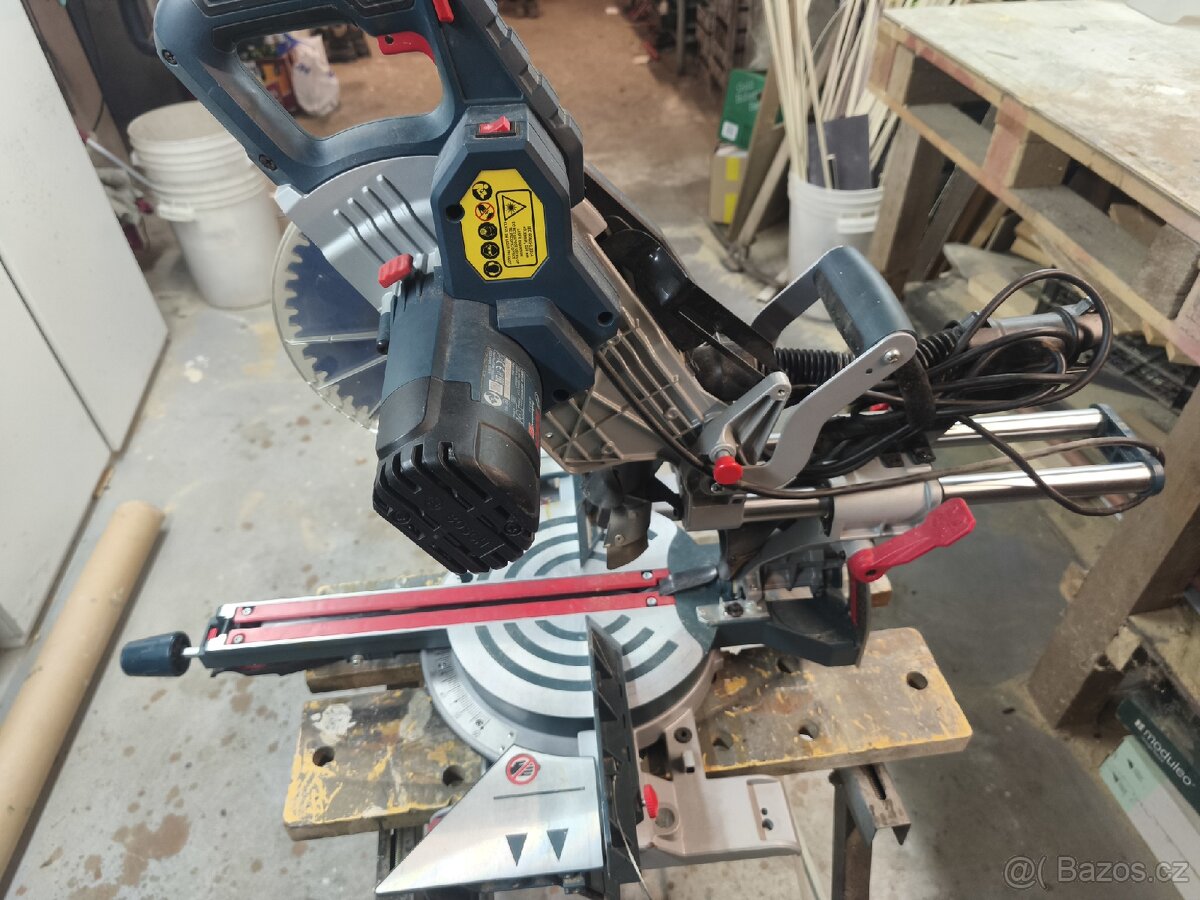 pokosová pila Bosch GCM 8 SJL - 5