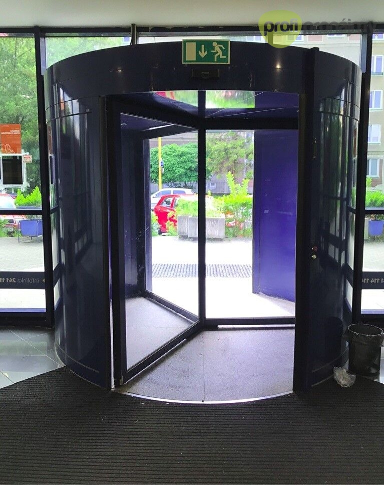 Pronájem obchodního prostoru 423 m² - 5