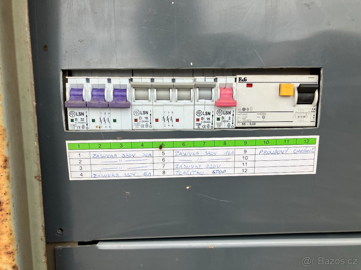 Stavební rozvaděč - 5