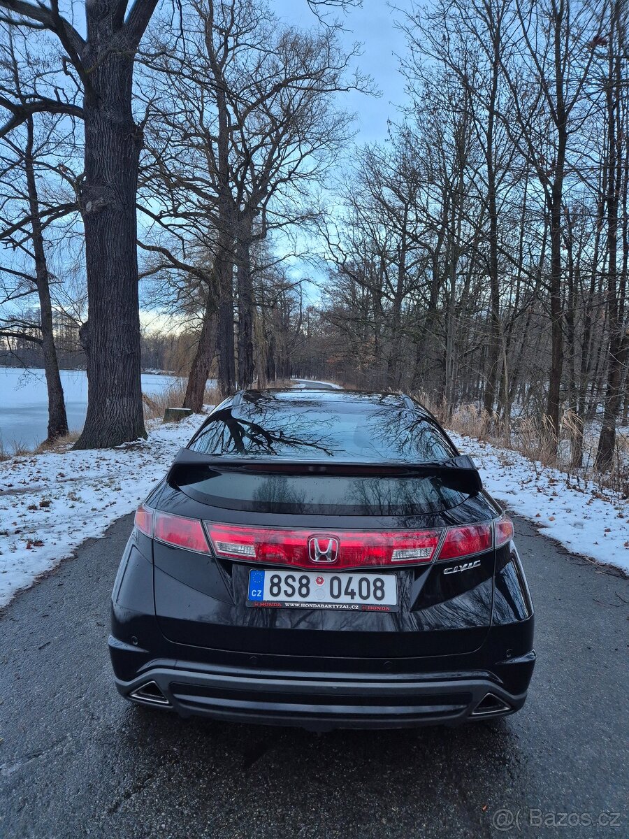 Honda civic 8 Ufo - 5