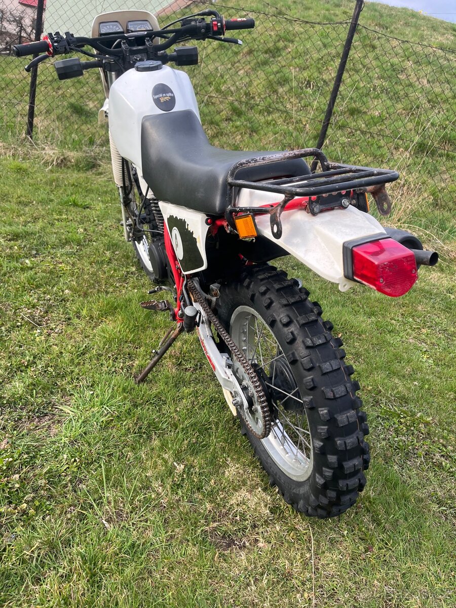 Yamaha tt/xt 350 - 5