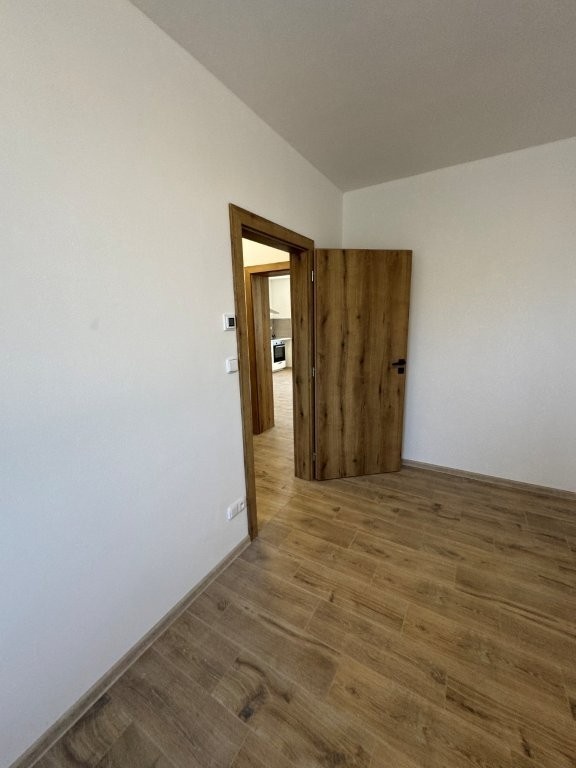 PRONÁJEM NOVĚ VYBUDOVANÉHO BYTU 2+KK, ROSTĚNICE – ZVONOVICE - 5