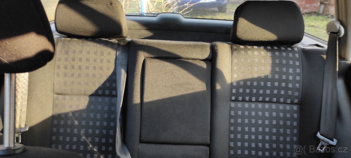 Volkswagen Bora variant 2.0 MPI 4motion - 5