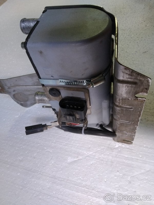 mercedes - prihrev, nezávislé topení, bufik - 5