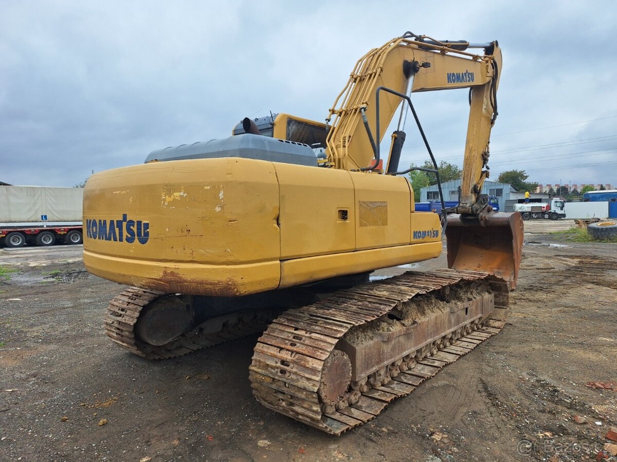 KOMATSU PC 240 LC-8 - 5