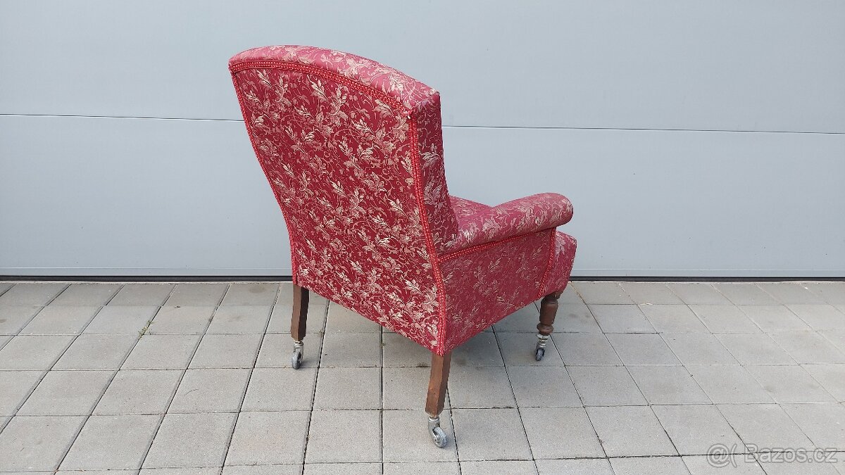 Čalouněné křeslo - 5