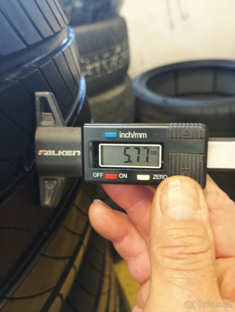 Michelin Primacy 4 235/45R18 91W - 5