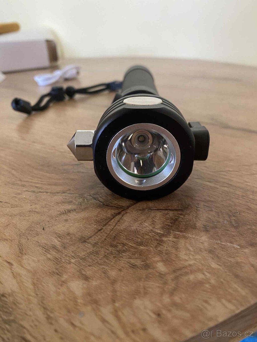 Multifunkční taktická solární svítilna 9v1, zn. Giosolar - 5