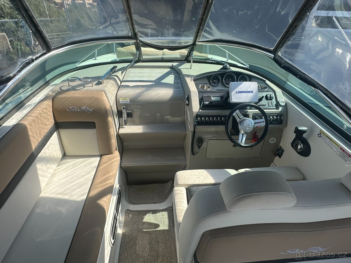 SEA RAY 265 Sundancer + MERCRUISER 3.0l TDI 260 DTS - 5