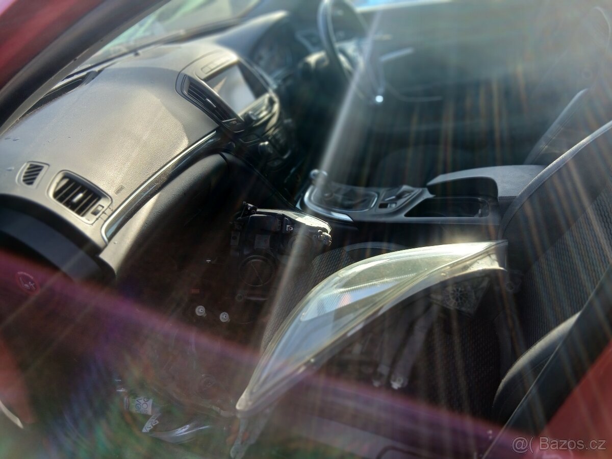 Opel Insignia 2.0 CDTI, náhradní díly - 5