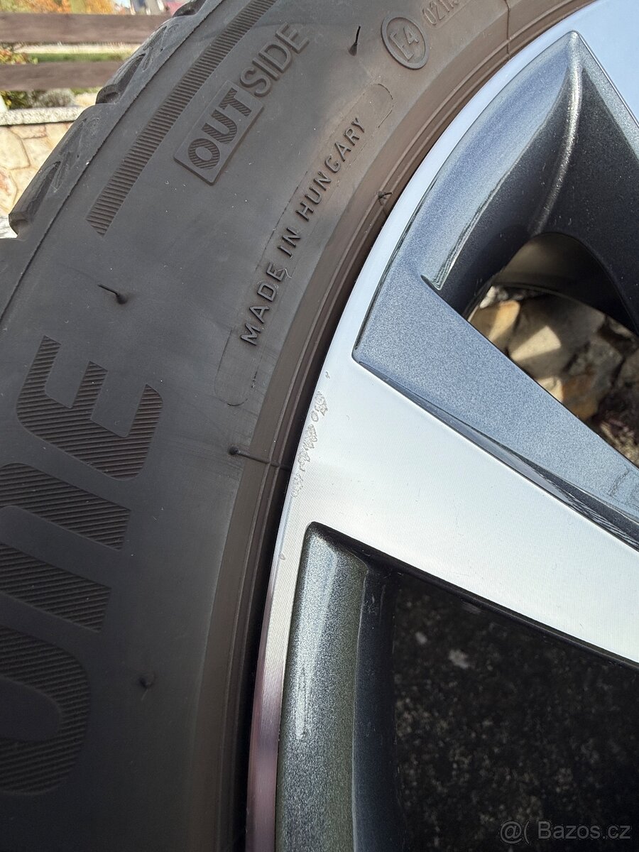 Alu kola Perseus 18” Octavia 4 - 5