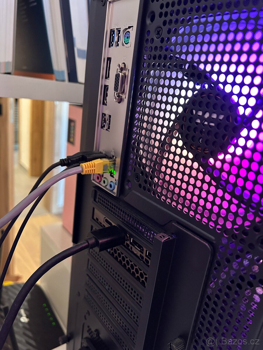 Herní PC - Ryzen 5 / 32 GB /RTX 3070 8 GB / SSD 1 TB - 5