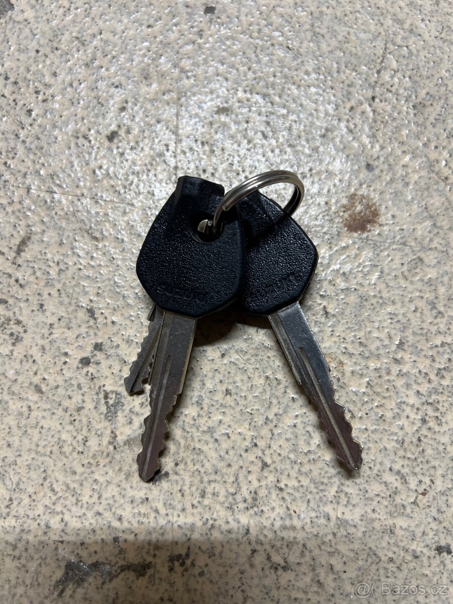 Suzuki Burgman 125 (UH125) - 5