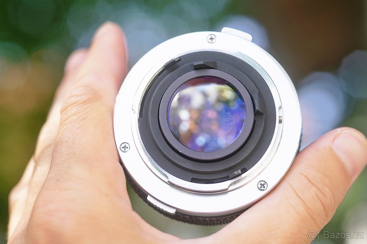 Kinofilm Olympus OM-10 + Zuiko 50/1.8 Auto-S, servis - 5