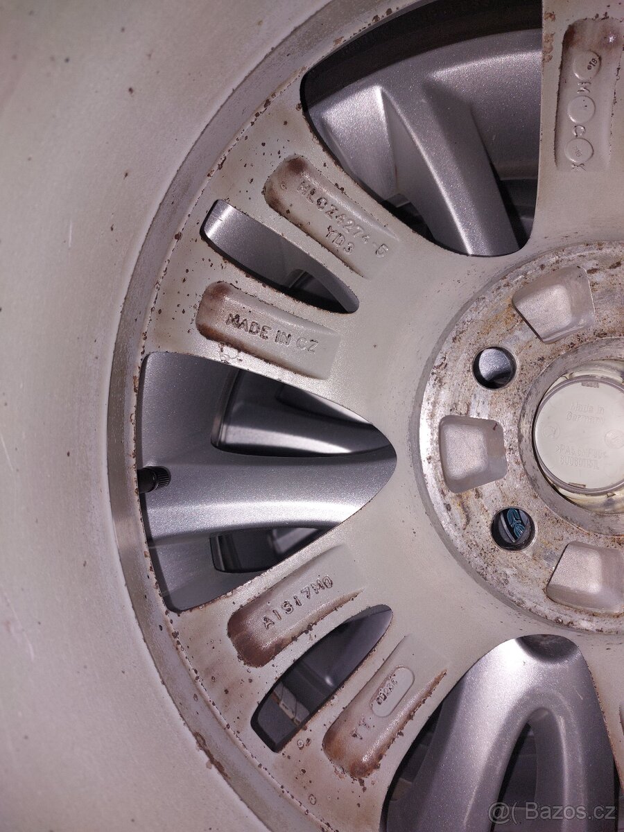 ALU disky Roomster - 5