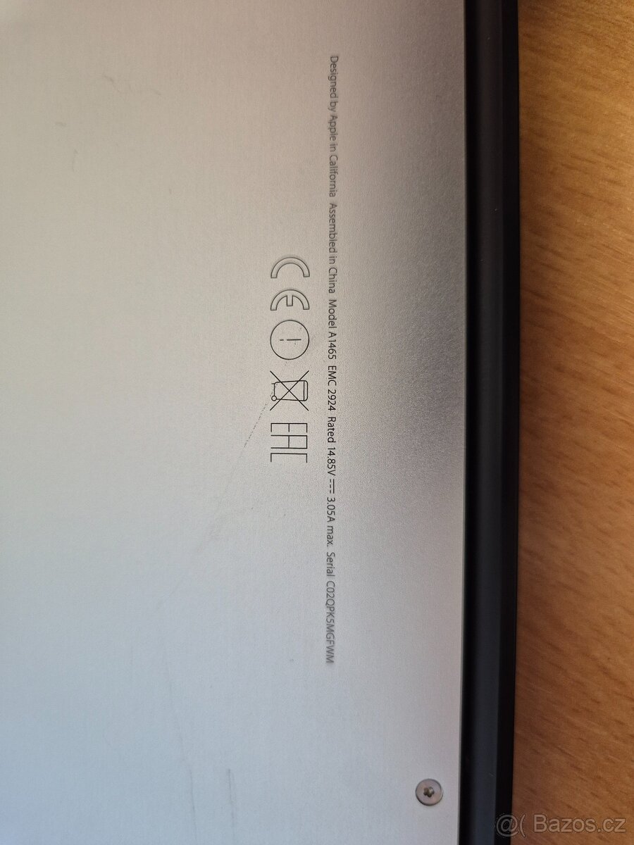 Apple Macbook Air 11 2015 - 5