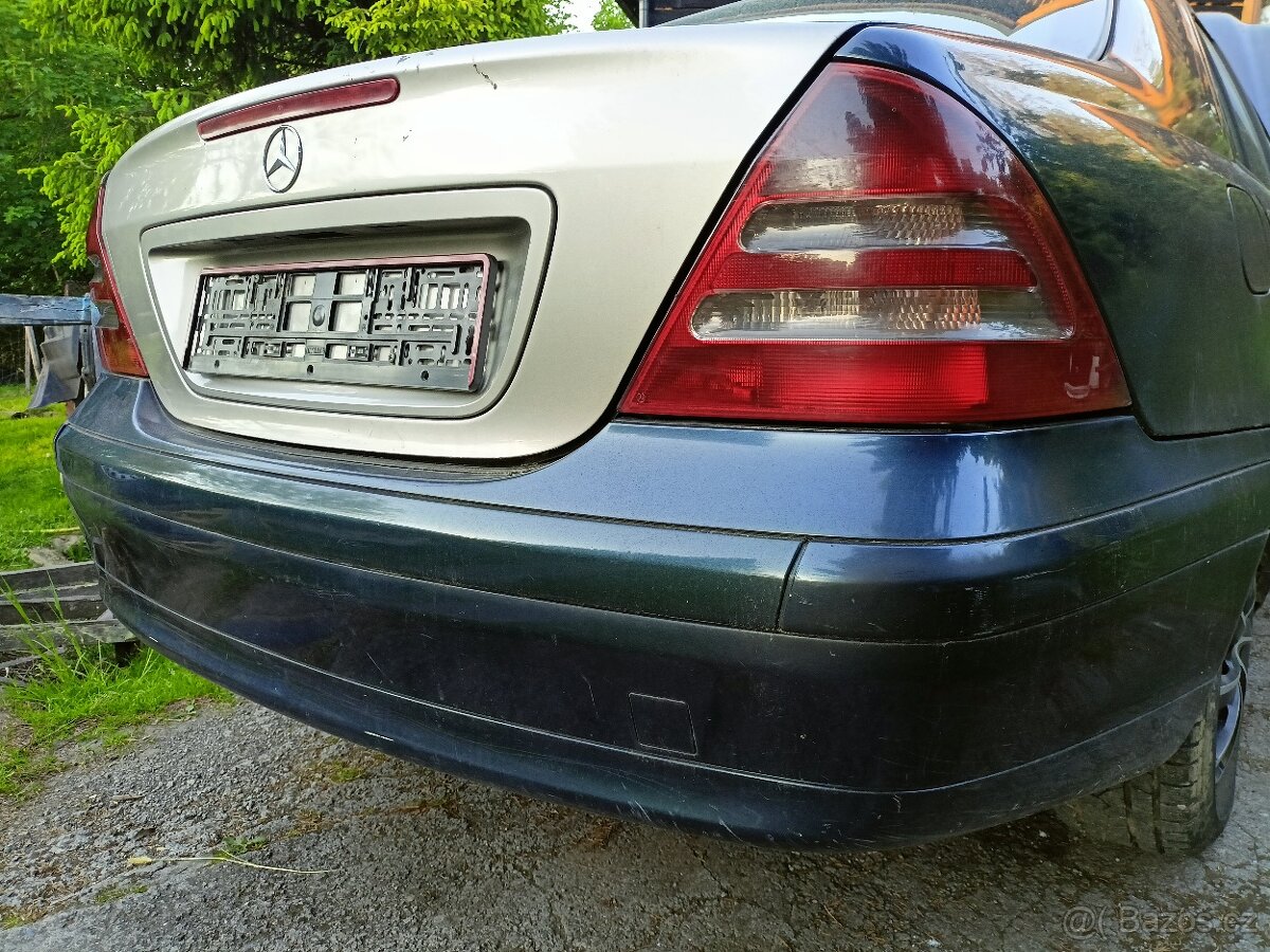 Mercedes c w203 nárazníky - 5