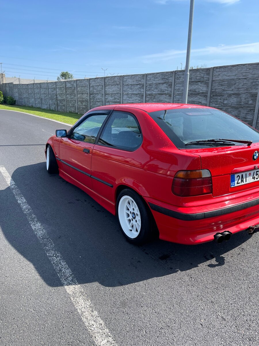 BMW e36 328i - 5