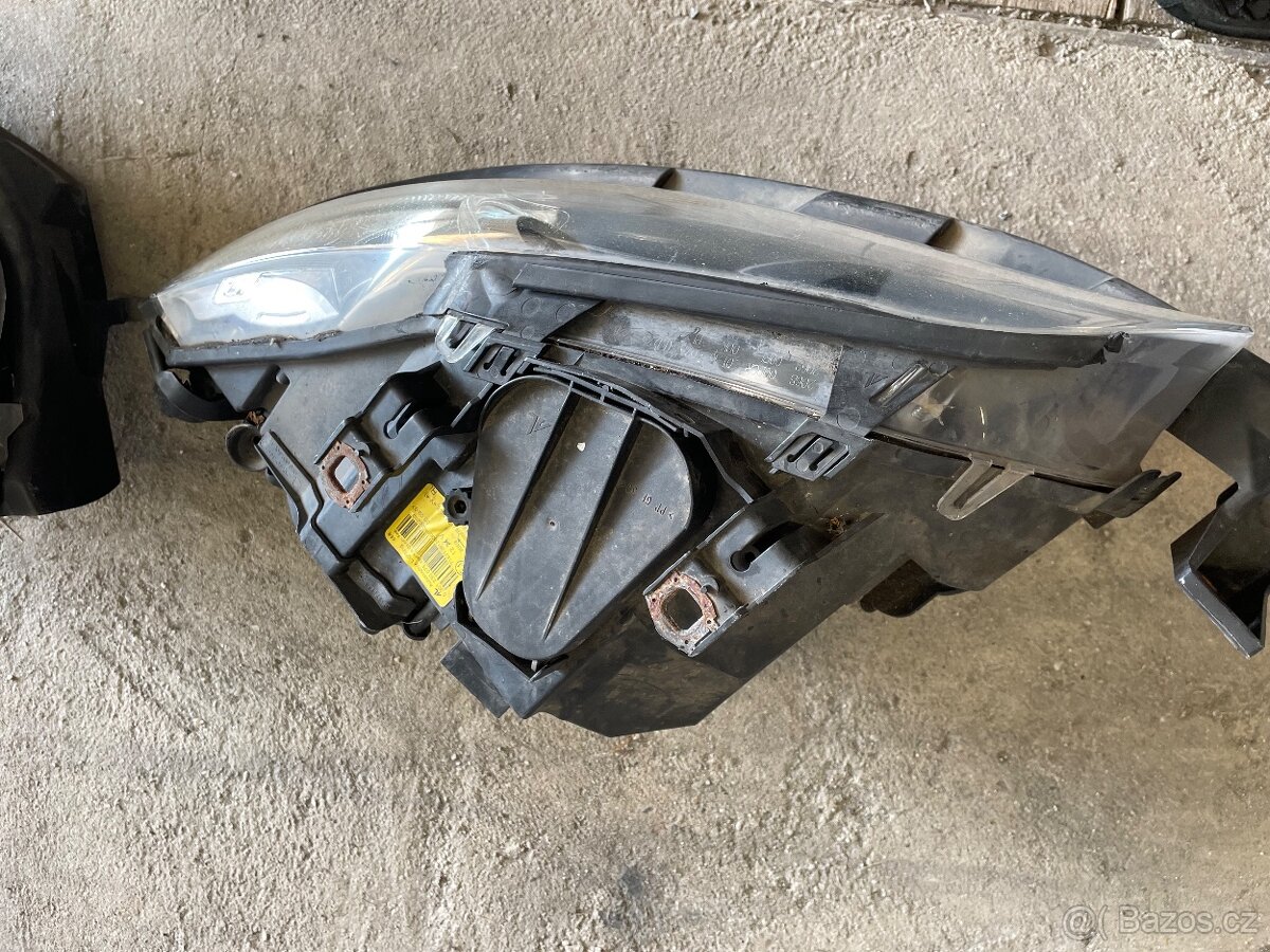 Prodám přední xenon světla bmw e92 07-10 - 5