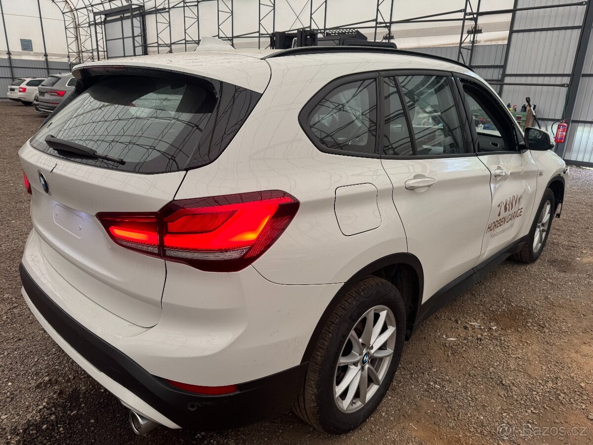 BMW X1 xDrive18d Automat - 5