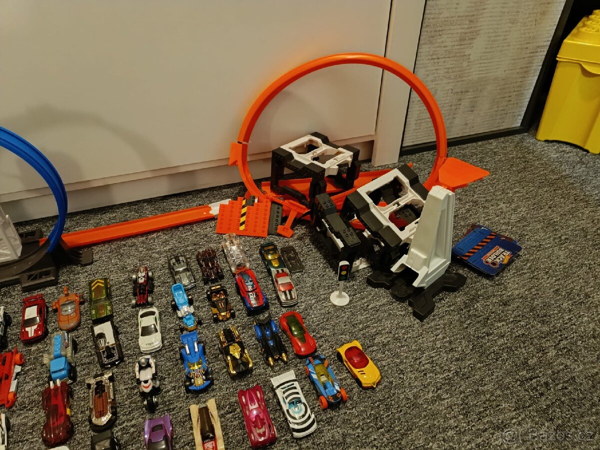 Auta hot wheels - 5