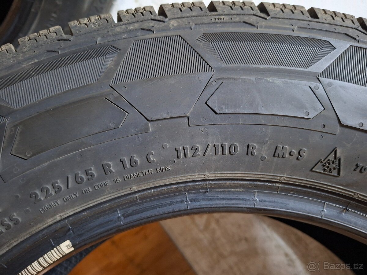 Zimní pneu 225/65/16 C Michelin - 5