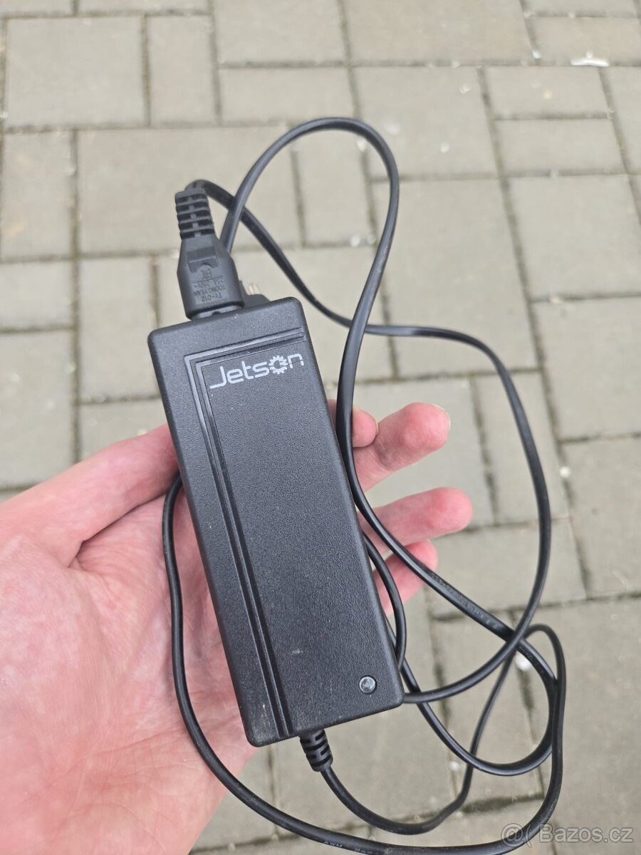 Hoverboard Jetson se sedátkem - 5