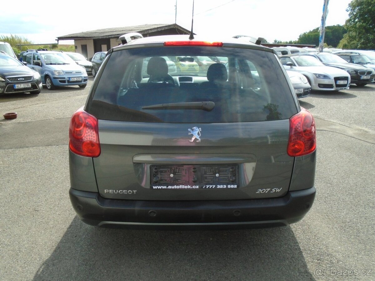 Peugeot 207 1.6 HDI - 5