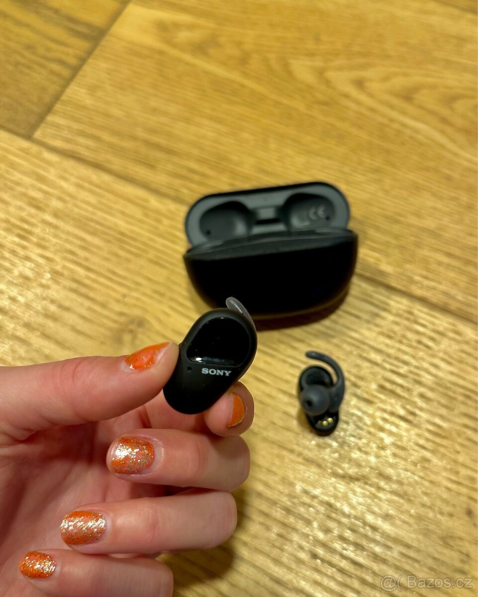 Sony sluchátka True Wireless WF-SP800N, černá - 5