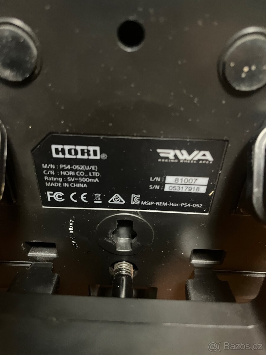 Hori PS5/PS4/PC RWA: závodní volant - 5