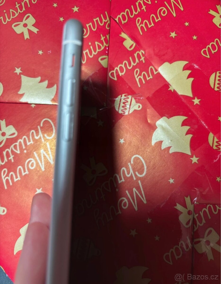 Apple Iphone 11, 64GB - 5