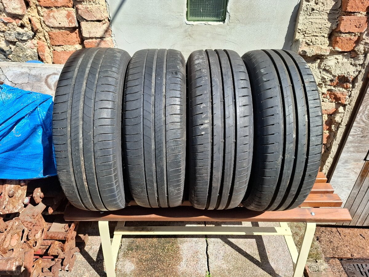 LETNÍ SADA VW CADDY + PLECHOVÝ DISK--195/65/R15" - 5