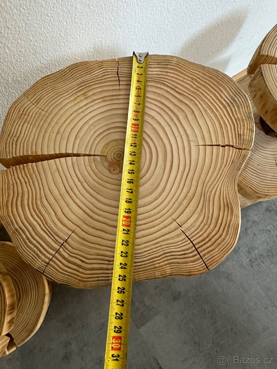 Masivní stojany na svatební dort a cupcakes - 5