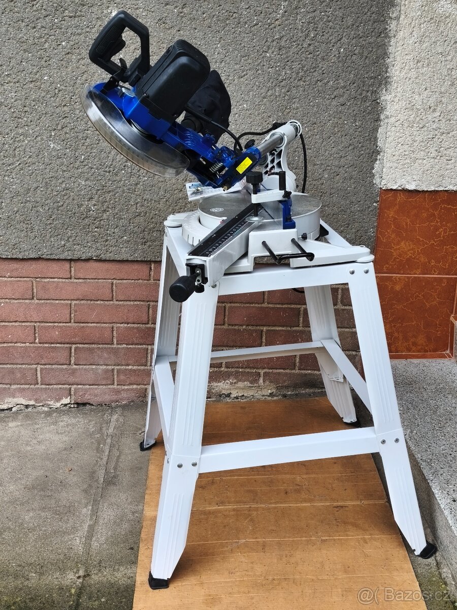 Prodám VELKOU NEPOUŽITOU pokosovou pilu s posuvem Herkules K - 5