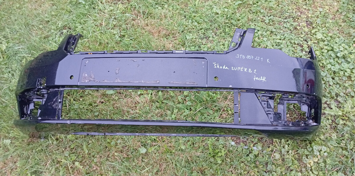 Přední nárazník Škoda SUPERB II 3T0807221K - 5