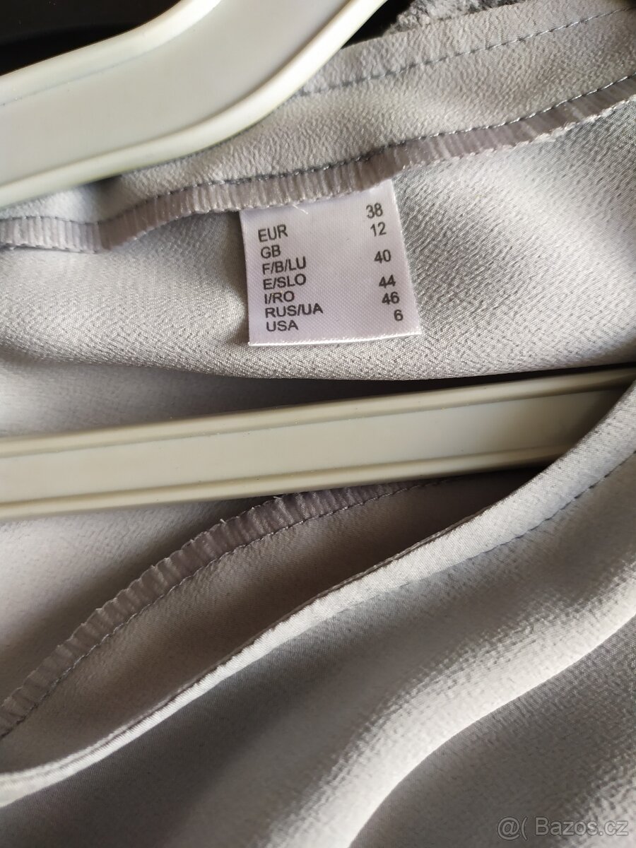 hezká halenka s třičtvrtečním rukávem - 5