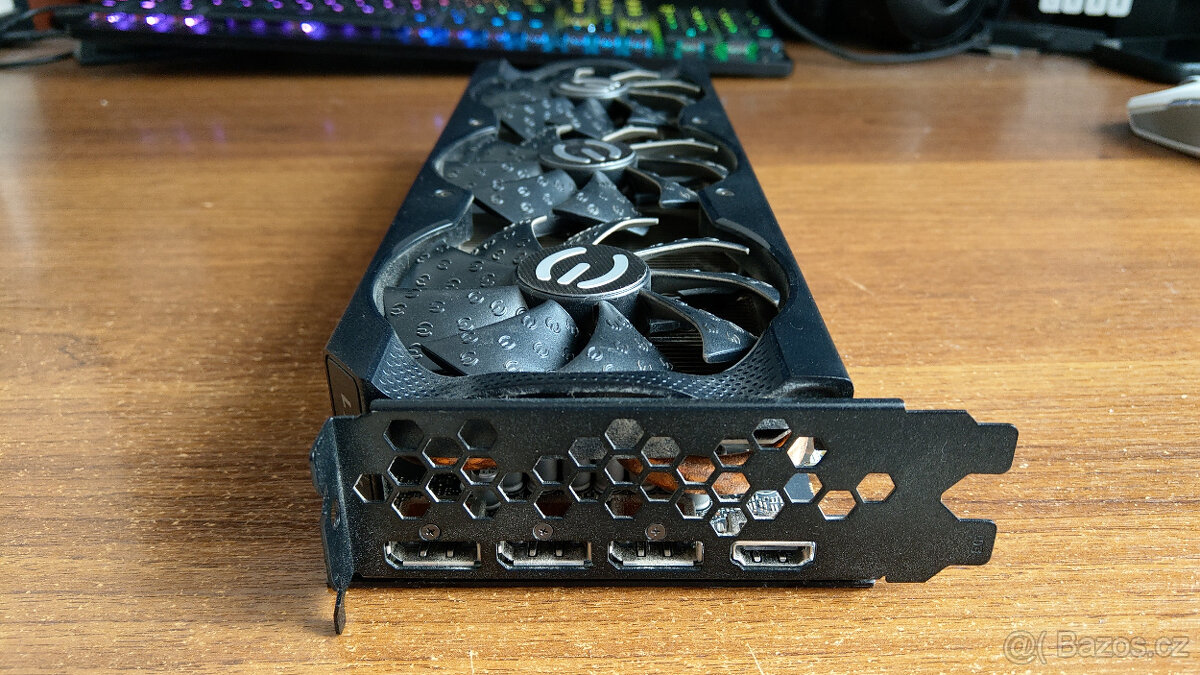 EVGA GeForce RTX 3070 XC3 Ultra Gaming - 5