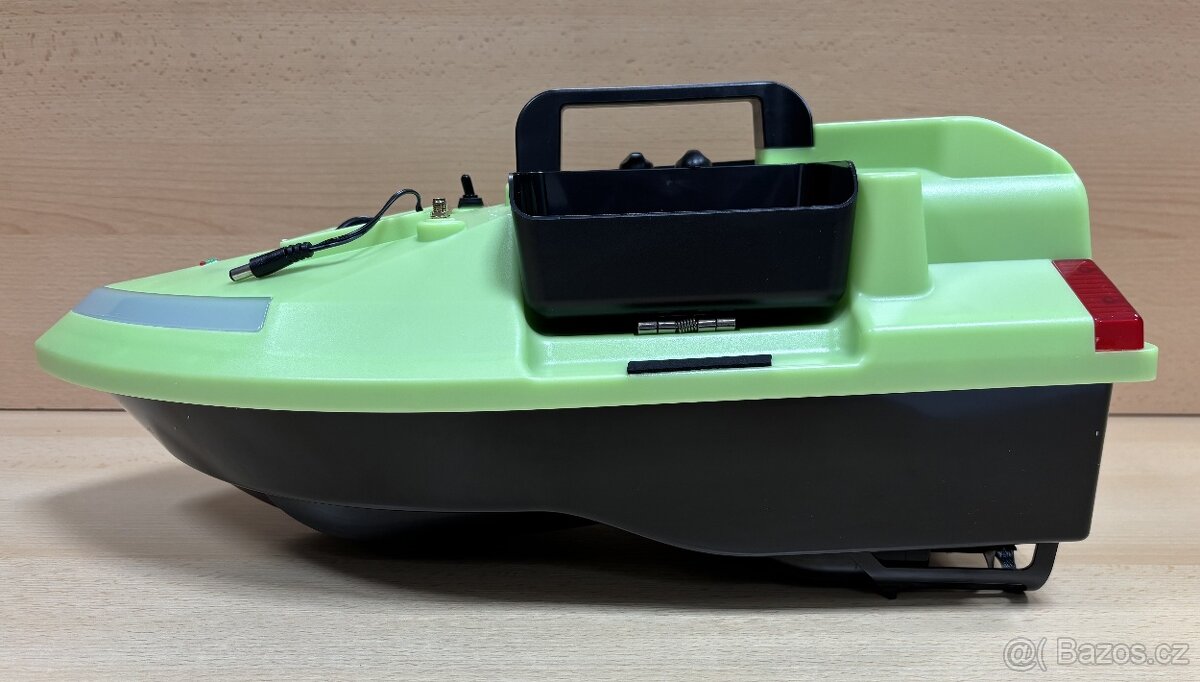 Tříkomora ZELENÁfosf s GPS s bateriemi 12000mAh včetně obalu - 5