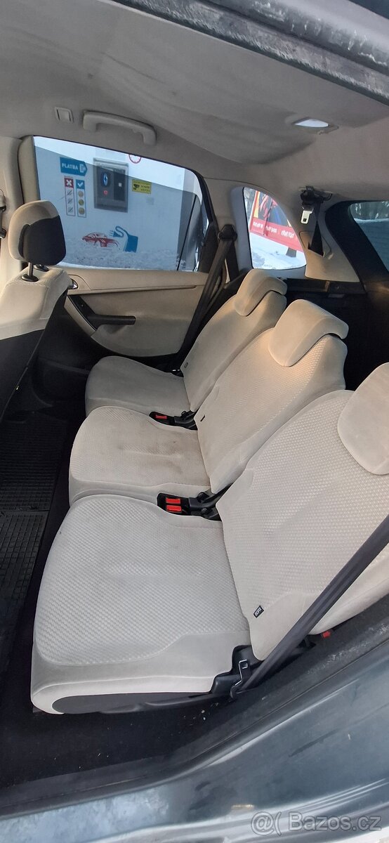 Prodám auto Citroën c4 picaso - 5