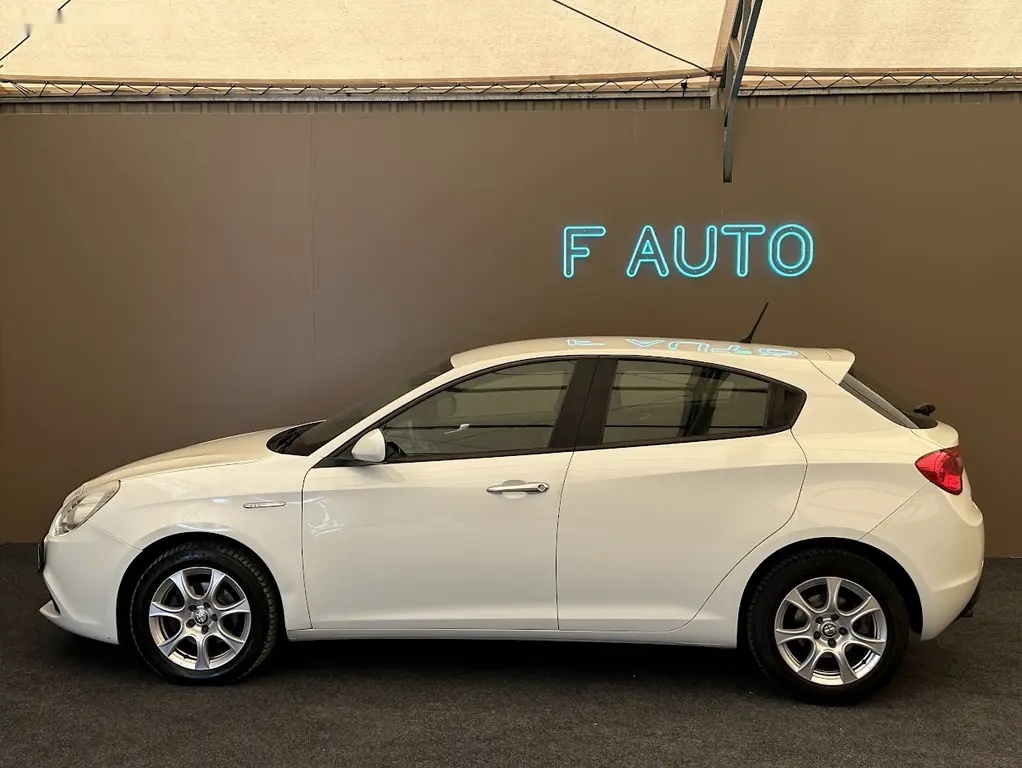 Alfa Romeo Giulietta, 1,6 JTD 105 - 5