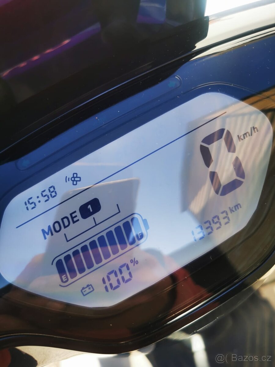 Skúter, elektrický skúter - 5