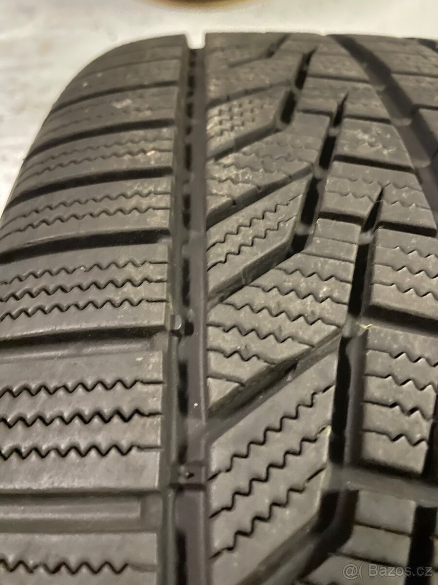 Original zimni Mercedes S W223 V223 + 255/45/19 85-95% - 5