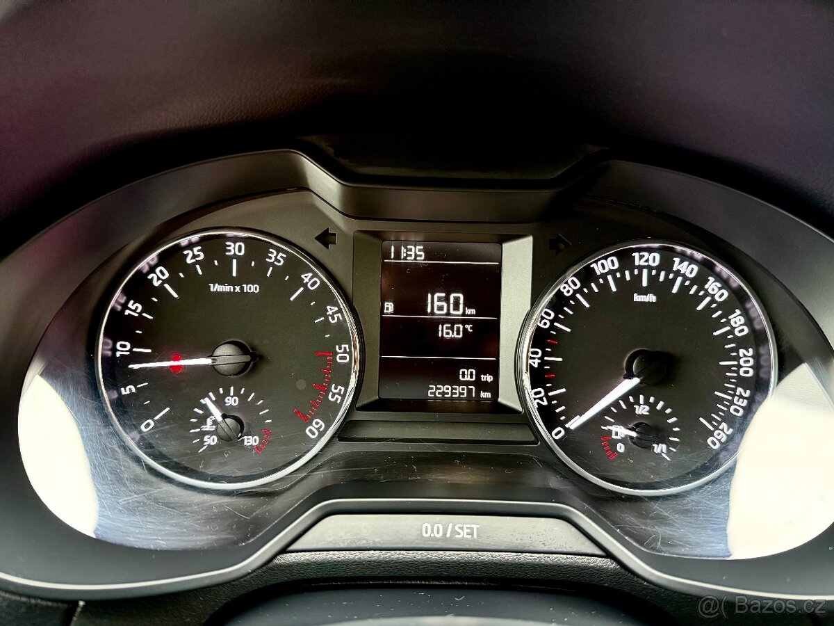 Škoda Octavia III, 2016, 1,6TDi, Serviska, Ambition plus - 5